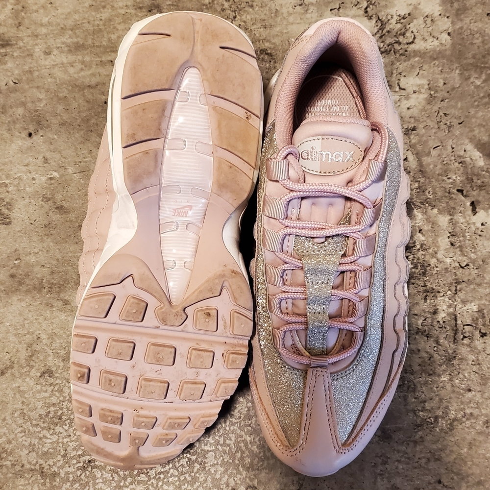 Nike Air Max 95 "Particle Rose" - Picture 6 of 8